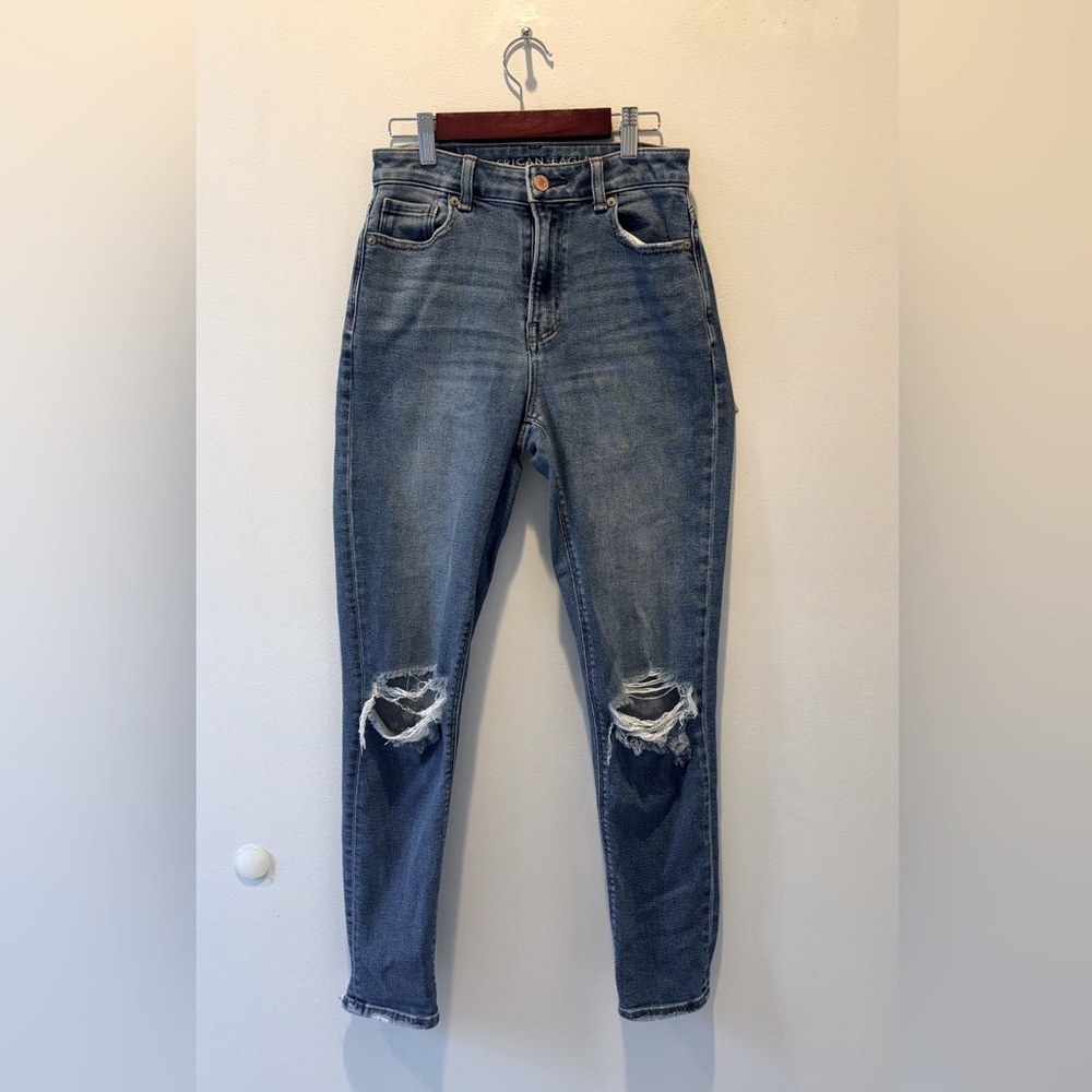 American Eagle Stretch Ripped Skinny Jean